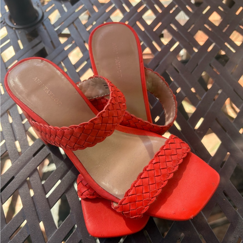 Anne Taylor Orange Sandals